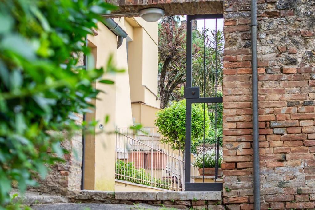 Marble - A Pochi Passi Dal Centro E Dalla Stazione Siena Dış mekan fotoğraf